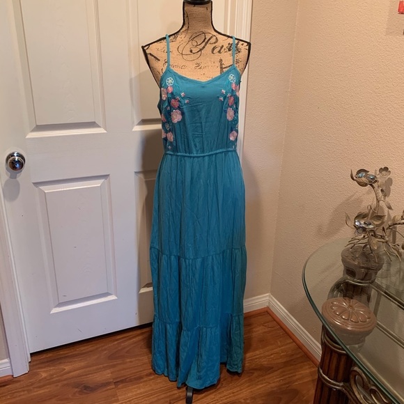 Teal blue embroidered maxi dress - Picture 1 of 5